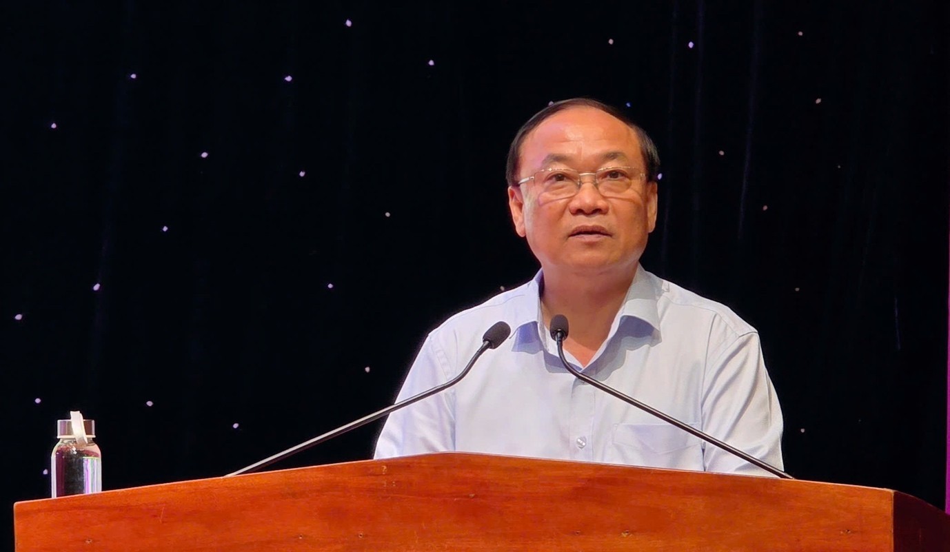 Bí thư Tỉnh ủy, Chủ tịch Ủy ban bầu cử tỉnh Thái Đại Ngọc phát biểu kết luận hội nghị.