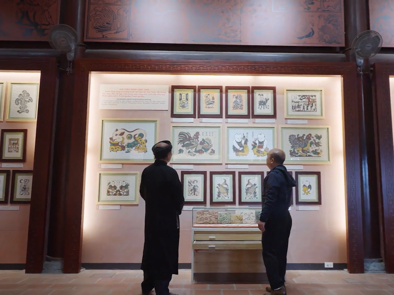 Nghệ nhân tiếp nối dòng tranh Đông Hồ giữa nhịp sống hiện đại