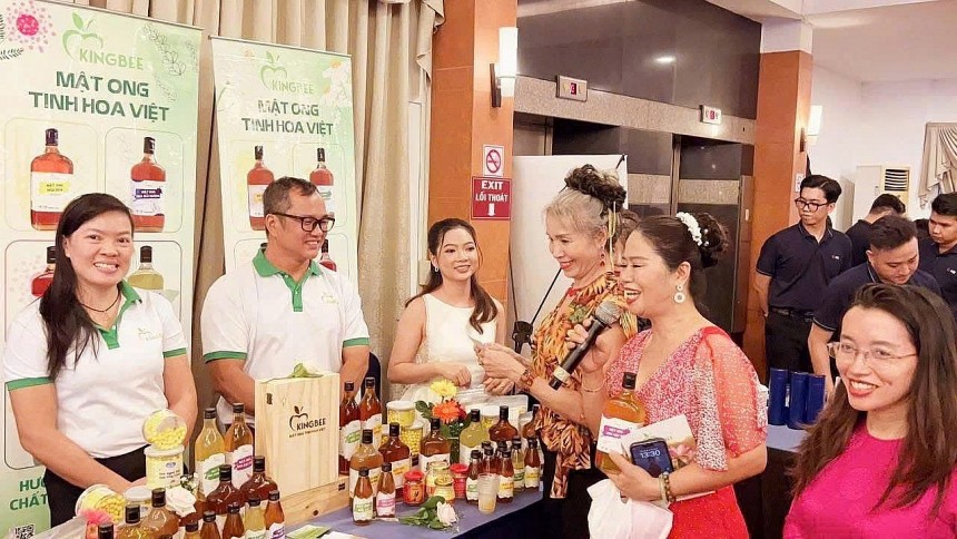 Công ty Cổ phần Đầu tư Xuất nhập khẩu Phúc Lộc Thọ giới thiệu sản phẩm đến người tiêu dùng