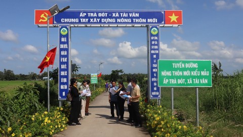 dien mao xa tai van khoi sac sau khi dat chuan nong thon moi