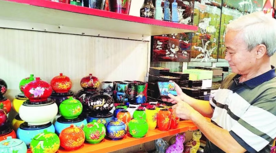 Làng sơn mài Tương Bình Hiệp: Tinh hoa thủ công giữa nhịp sống đô thị
