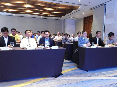 tai cau truc nganh nong nghiep chuyen minh tu nhung diem nghen du lieu