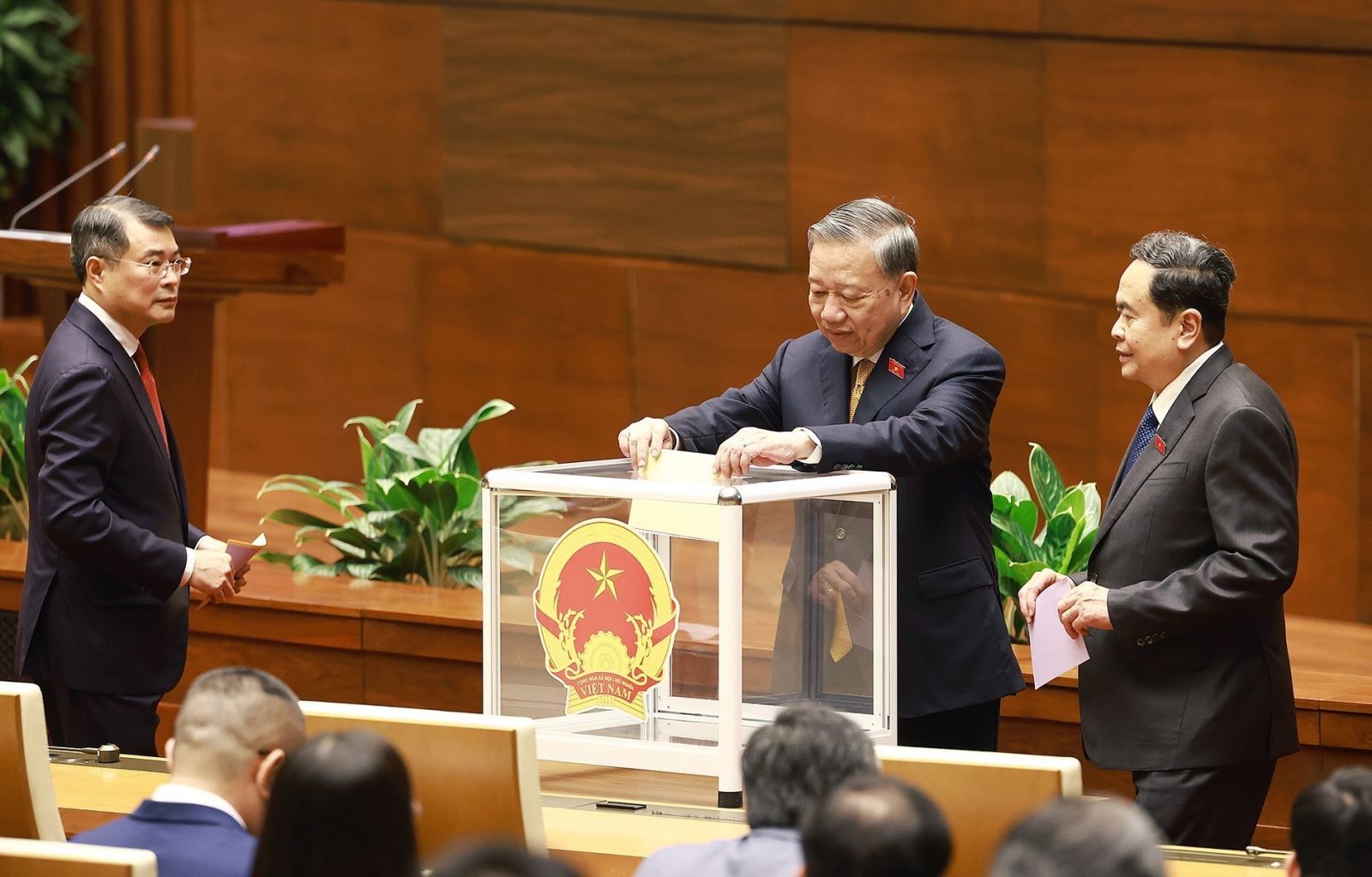 Tân Thủ tướng Chính phủ Lê Minh Hưng tuyên thệ và phát biểu nhậm chức