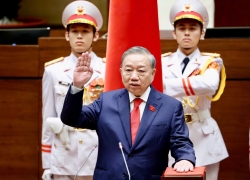 Điện, thư và thông điệp chúc mừng các đồng chí lãnh đạo chủ chốt