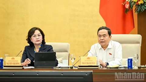 thong nhat trinh quoc hoi xem xet quyet dinh cac muc thue doi voi xang dau