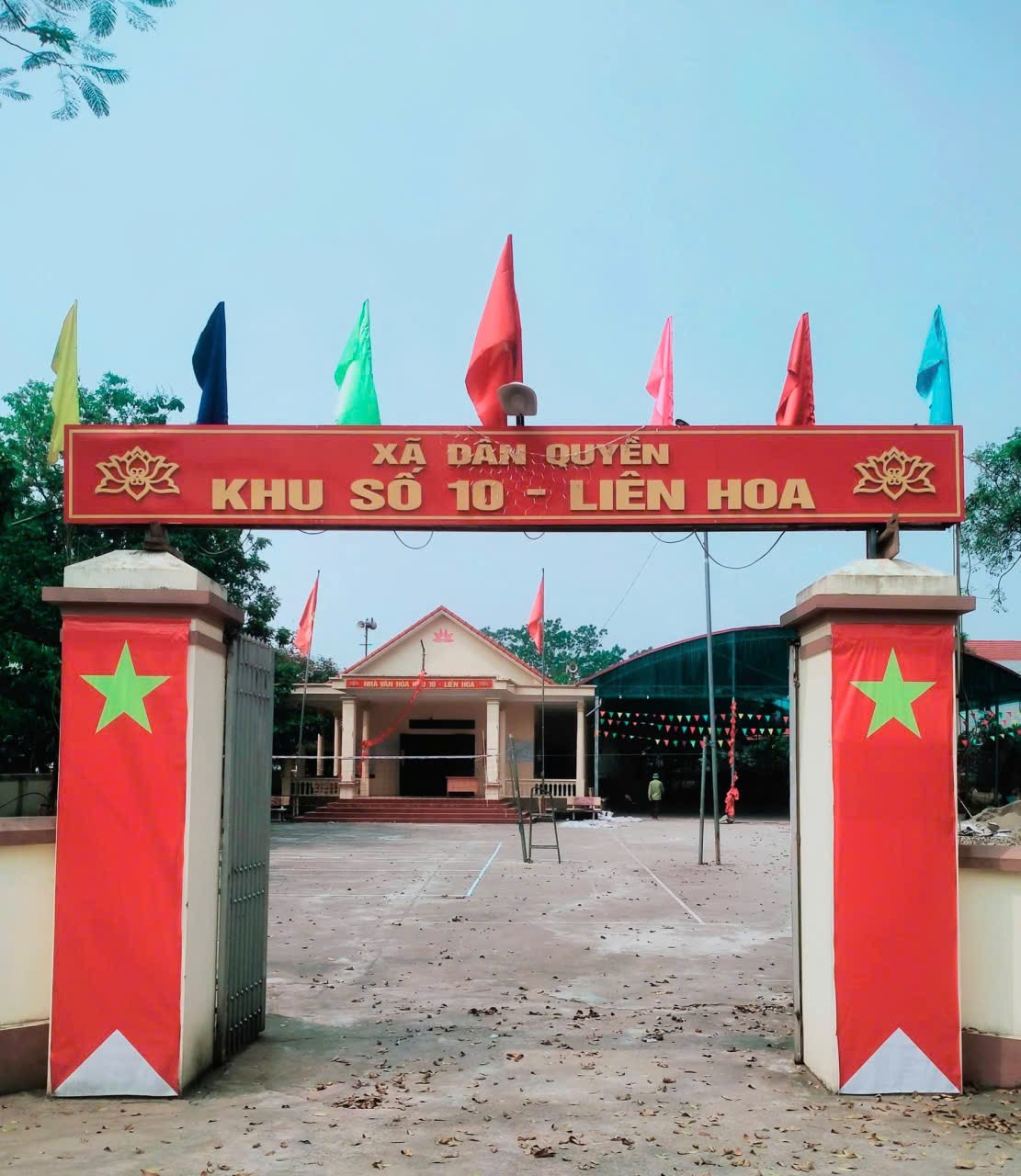 Nhà văn hóa khu 10 Liên Hoa -Dân Quyền, xã Tam Nông, Phú Thọ. 