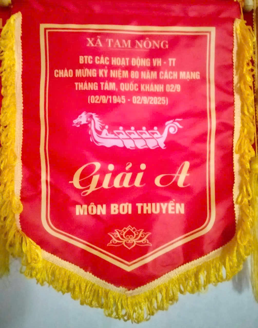 Khu 10 Liên Hoa đạt Giải A môn Bơi thuyền do xã Tam Nông tổ chức năm 2025