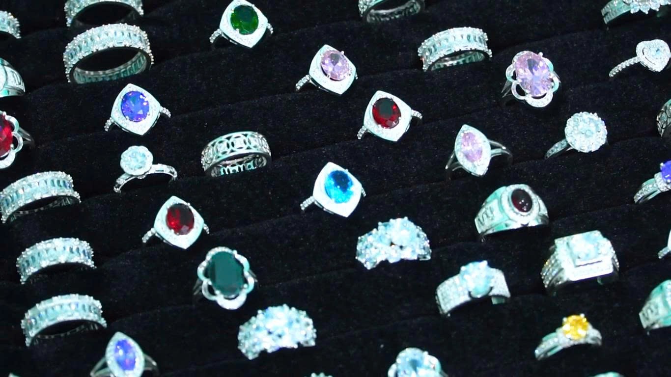 Làng nghề vàng bạc Châu Khê trong vận hội phát triển mới