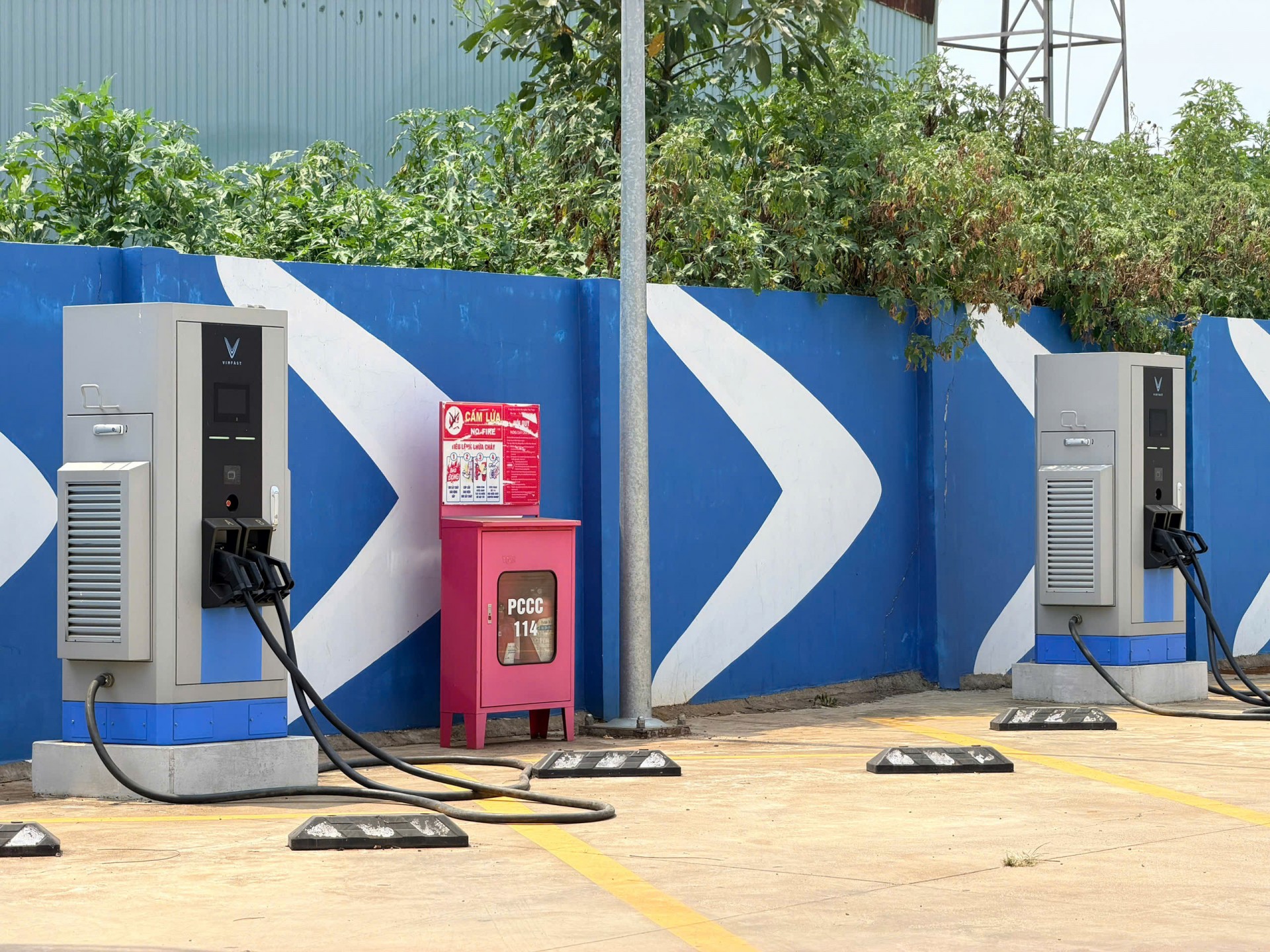 Gia Lai lắp đặt nhiều trạm xạc phục vụ nhu cầu sử dụng phương tiện điện, phương tiện tiết kiệm nhiên liệu. 