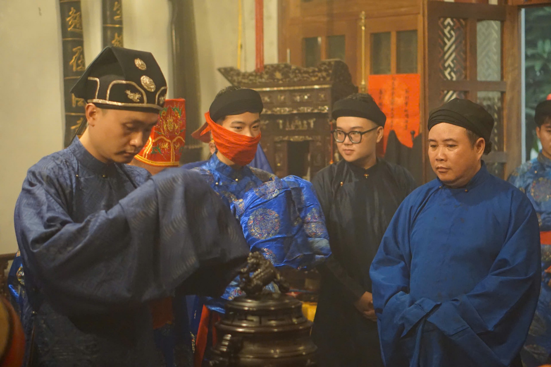 Hà Nội: Trang nghiêm nghi lễ rước kiệu truyền thống tại Cụm di tích Vũ Thạch