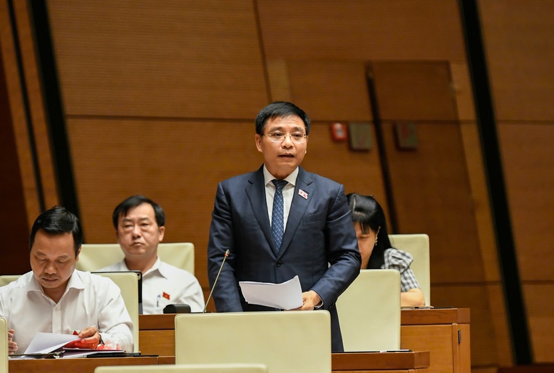 "Hai cánh chim" của nền kinh tế và mệnh lệnh chuyển đổi mô hình tăng trưởng