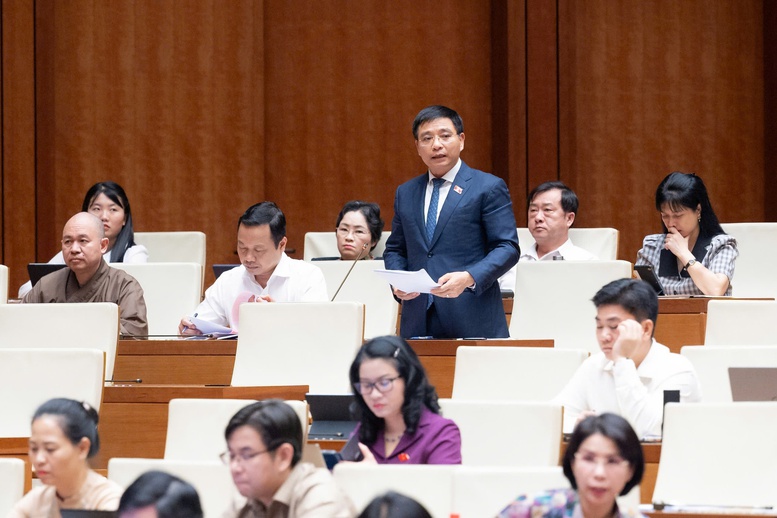 "Hai cánh chim" của nền kinh tế và mệnh lệnh chuyển đổi mô hình tăng trưởng