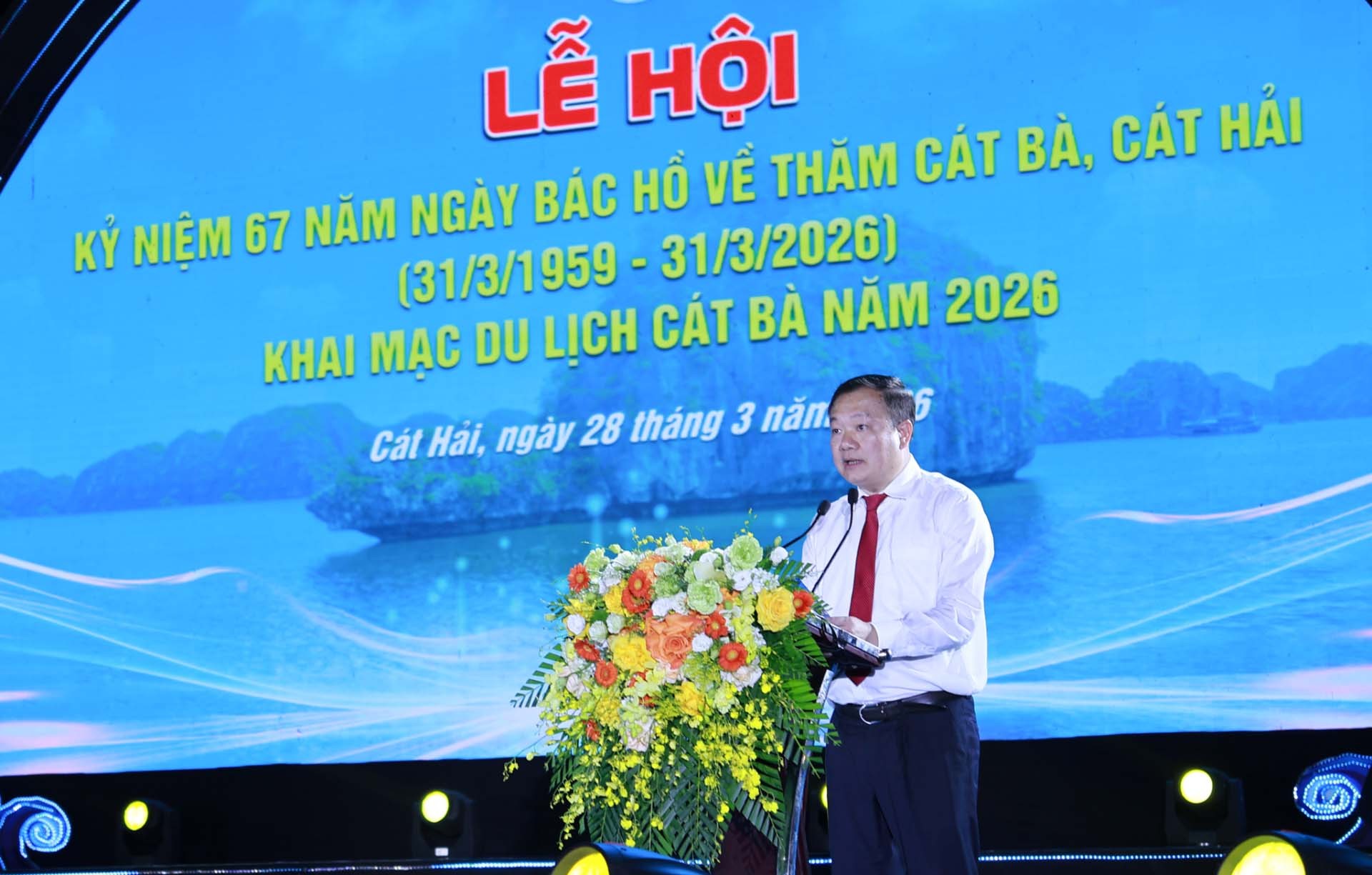 Kỷ niệm 67 năm ngày Bác Hồ về thăm Cát Bà