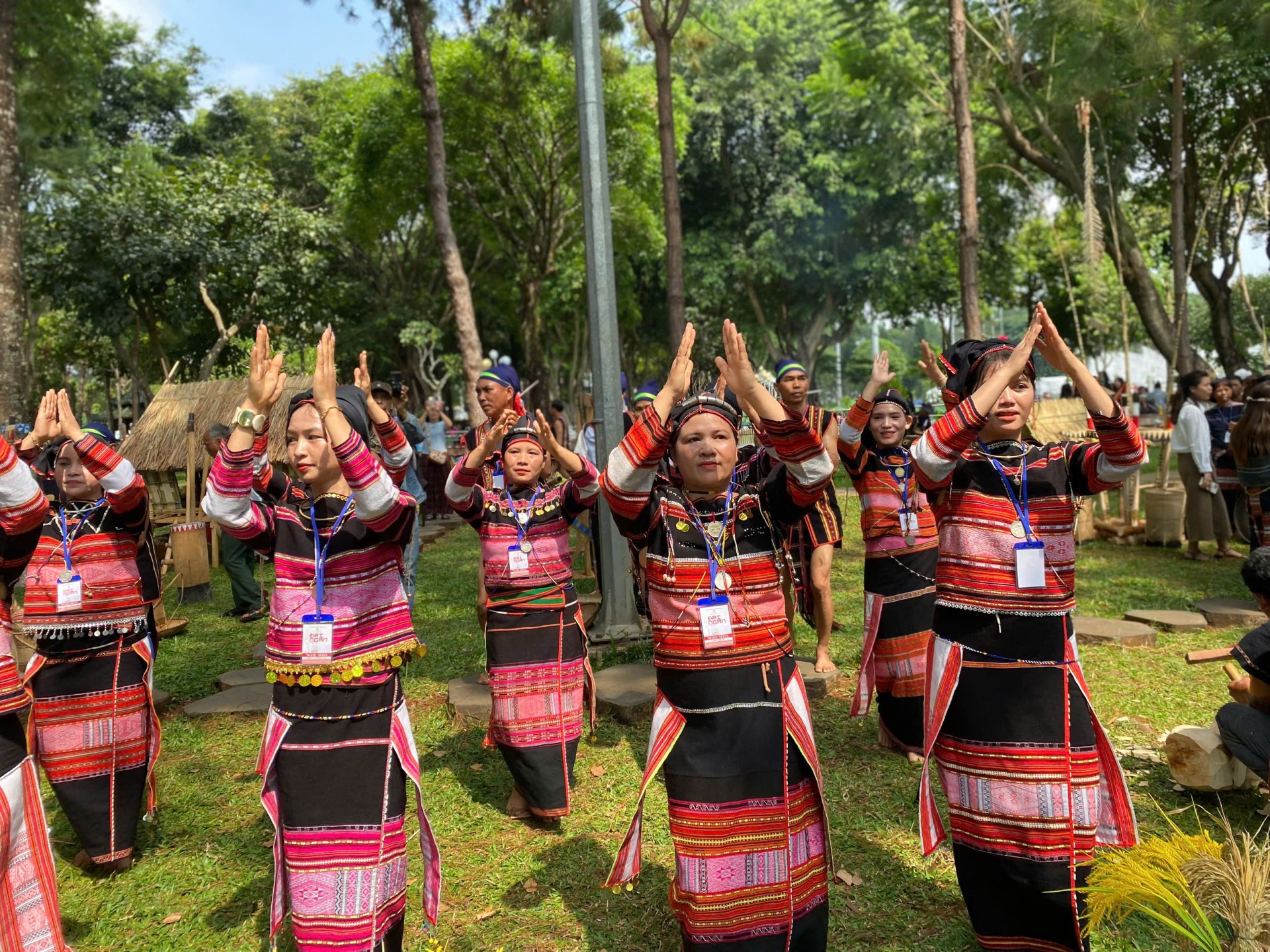 Ấn tượng không gian trình diễn văn hóa nghệ thuật dân gian các dân tộc tại Gia Lai