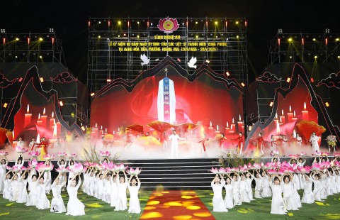 nghe an ky niem 60 nam ngay hy sinh cua 33 liet si thanh nien xung phong tai hang hoa tien
