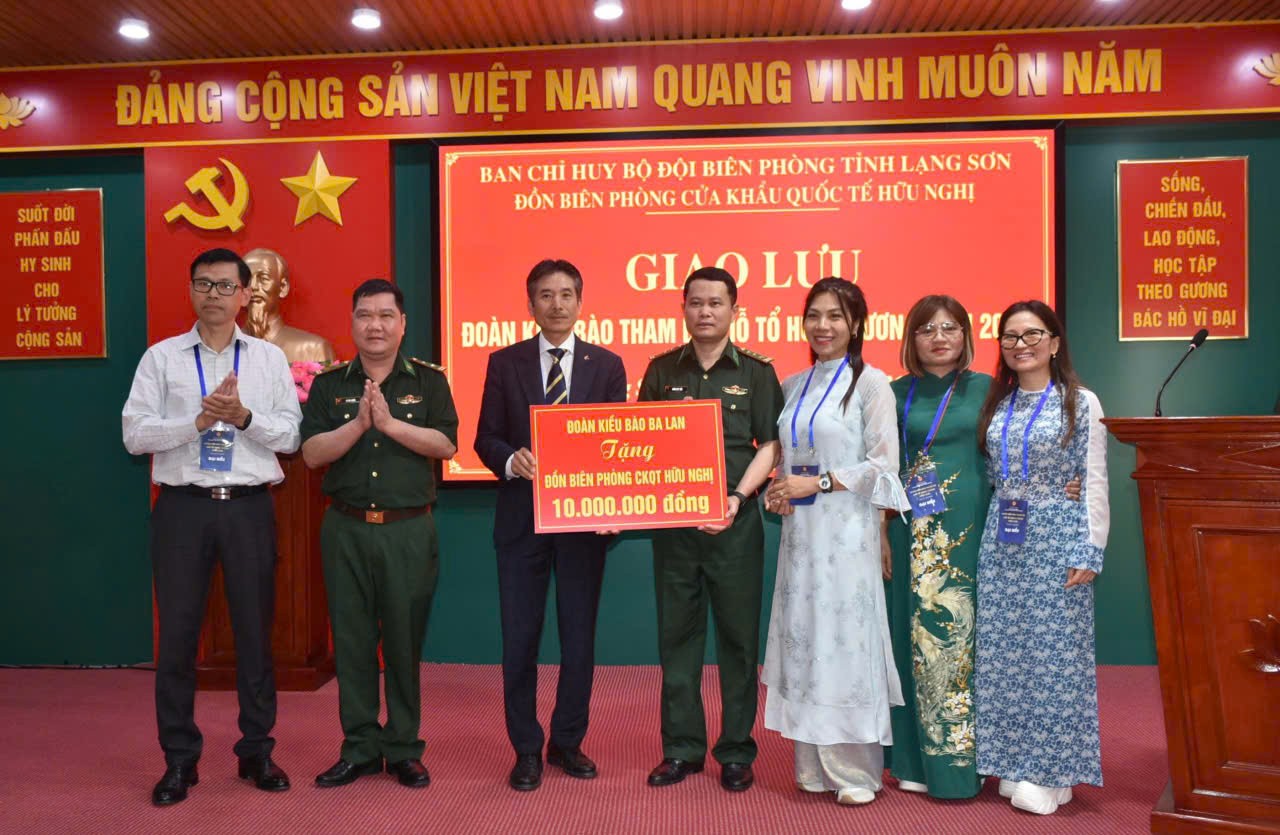 Hơn 60 đại biểu kiều bào dâng hương Giỗ Tổ Hùng Vương năm 2026