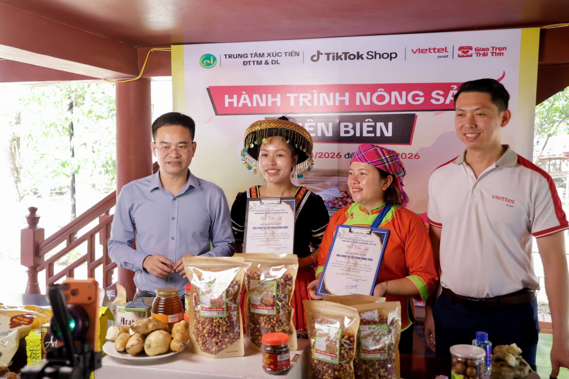 Điện Biên tăng tốc xúc tiến thương mại nông sản, kết hợp đa kênh để nâng giá trị sản phẩm