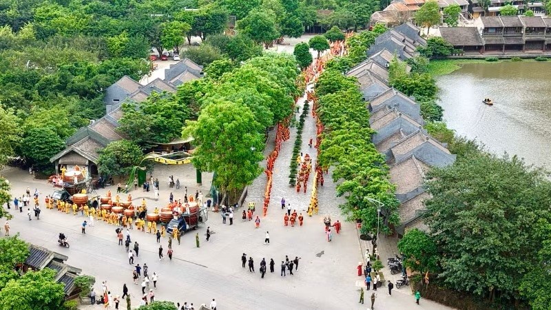 Lễ hội Tràng An 2026: Lan tỏa “mạch nguồn linh khí”, gợi nhắc về trách nhiệm của con người Lễ hội Tràng An 2026: Lan tỏa “mạch nguồn linh khí”, gợi nhắc về trách nhiệm của con người