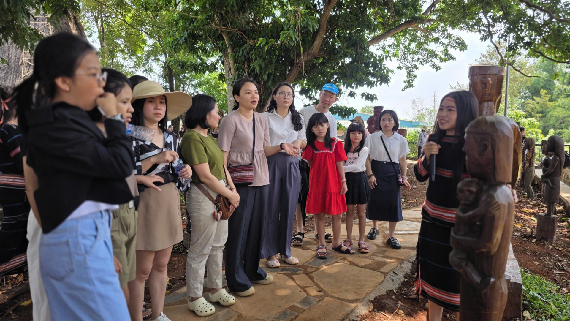 Gia Lai: Gắn bảo tồn văn hóa các DTTS với phát triển du lịch
