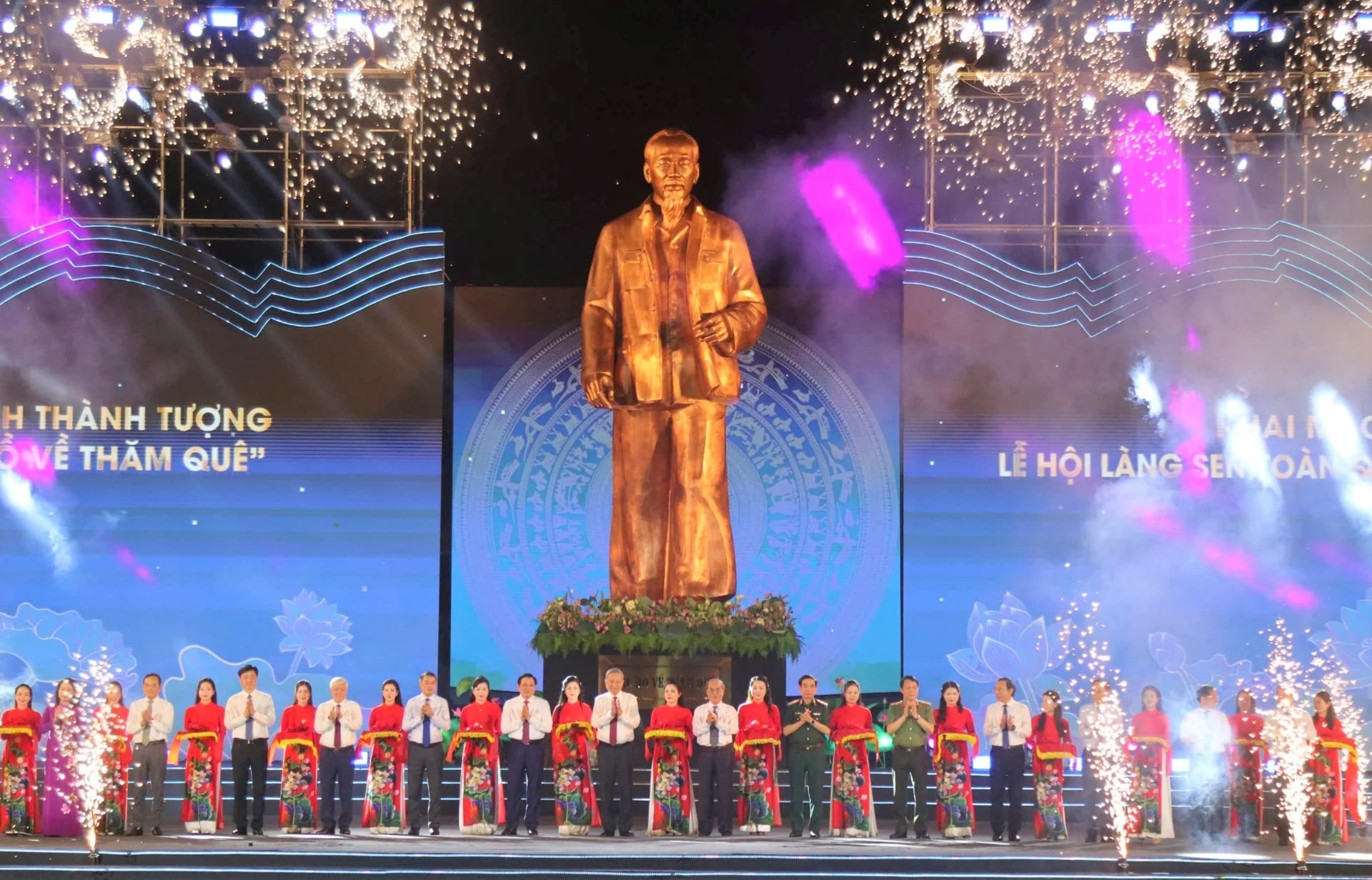 Bài viết của Tổng Bí thư, Chủ tịch nước Tô Lâm: Ánh sáng Hồ Chí Minh soi đường cho chúng ta đi