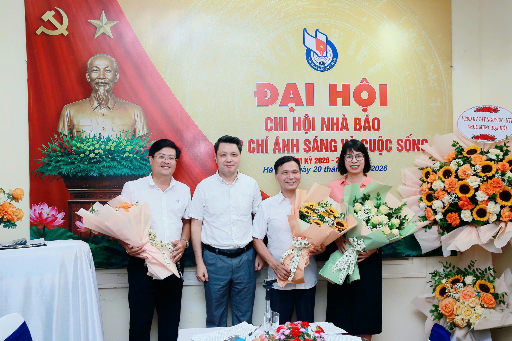 Đổi mới mạnh mẽ chuyển đổi số, ứng dụng AI vào hoạt động báo chí