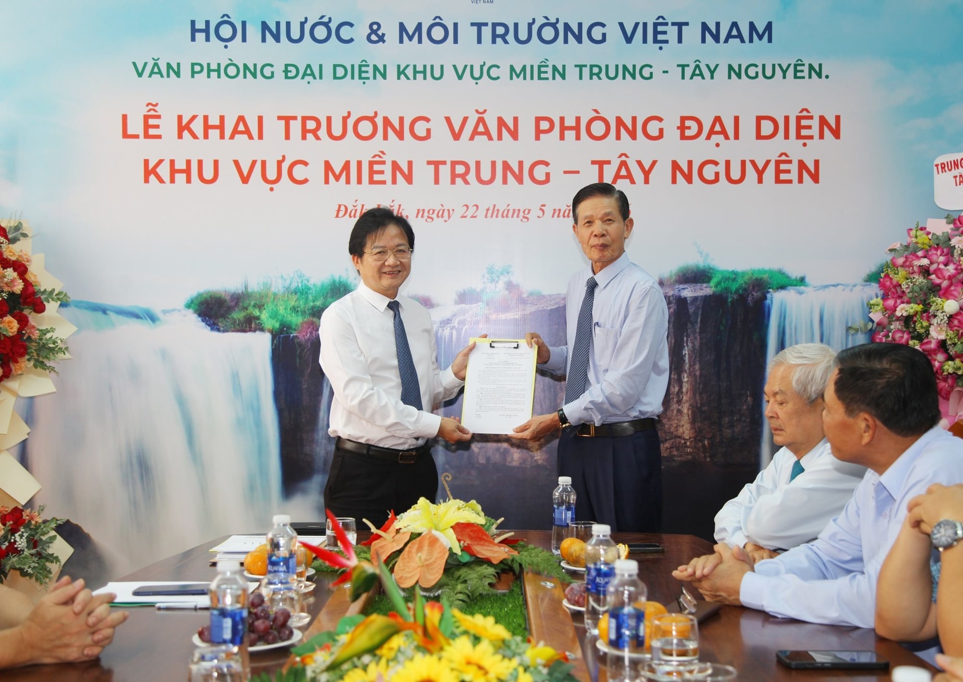 Khai trương Văn phòng đại diện miền Trung - Tây Nguyên của Hội Nước và Môi trường Việt Nam