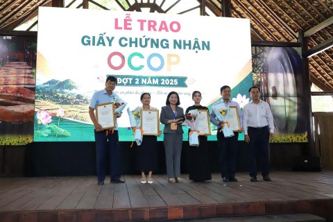 nang cao chat luong danh gia va phan hang san pham ocop