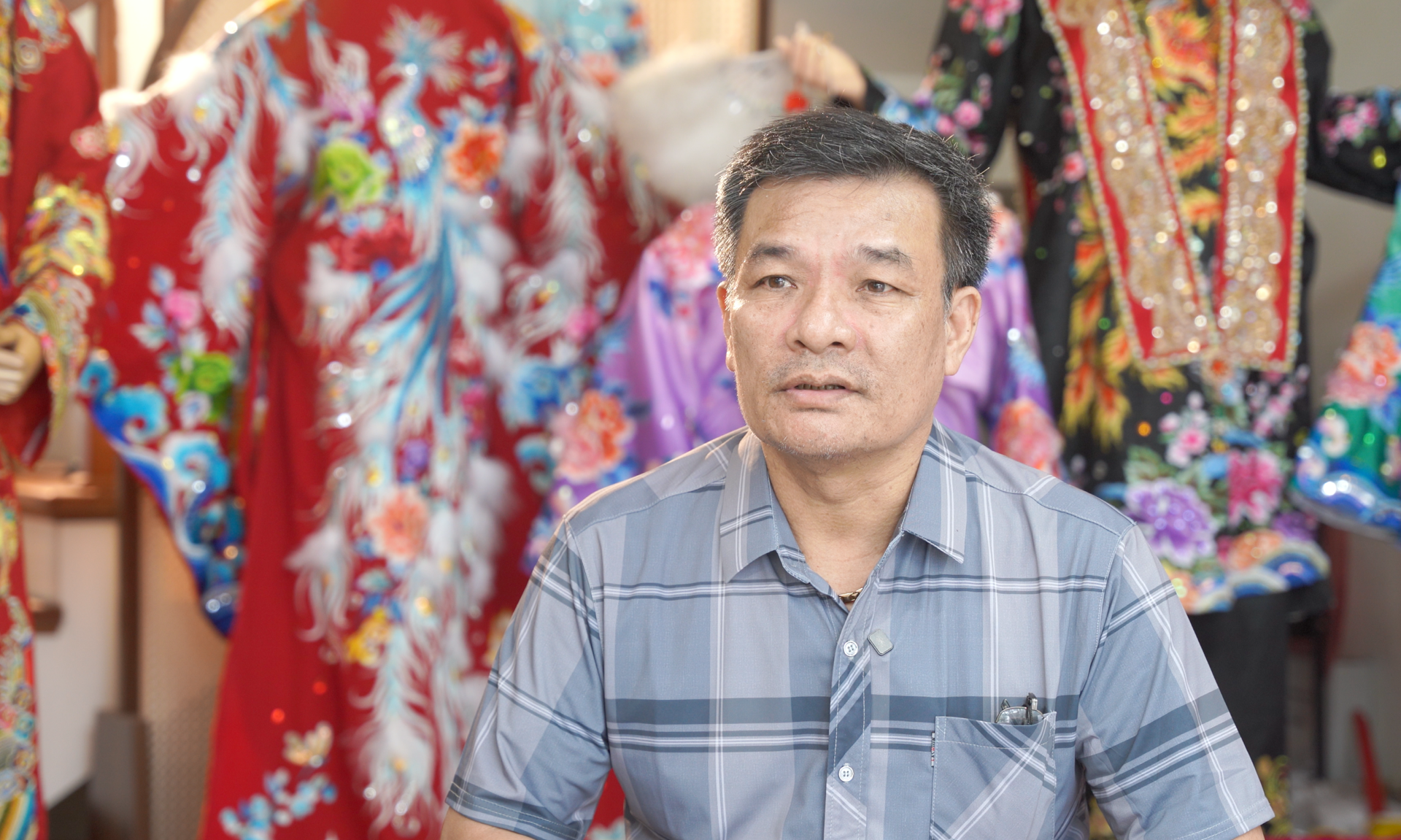 Đông Cứu và hành trình đánh thức giá trị di sản thêu long bào