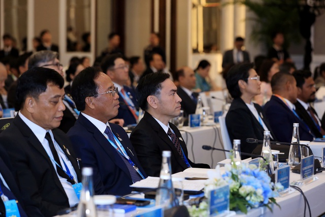 Chuyển đổi số vì hạnh phúc người dân: Kiến tạo đô thị ASEAN lấy con người làm trung tâm Chuyển đổi số vì hạnh phúc người dân: Kiến tạo đô thị ASEAN lấy con người làm trung tâm