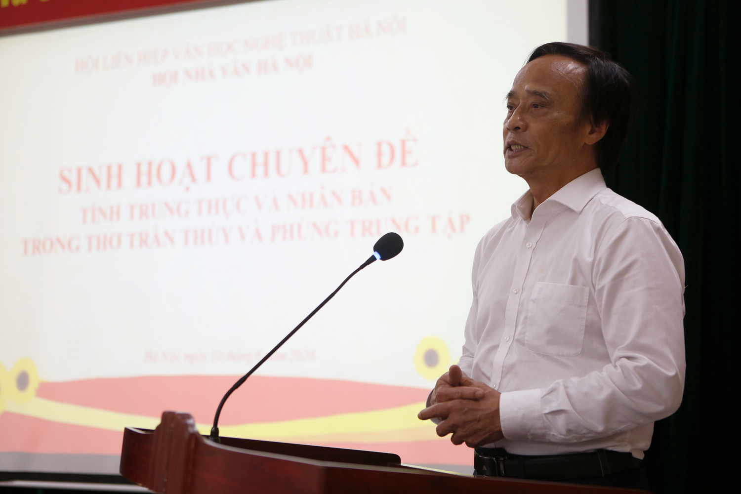Sinh hoạt chuyên đề “Tính trung thực và nhân bản trong thơ Trần Thùy và Phùng Trung Tập”