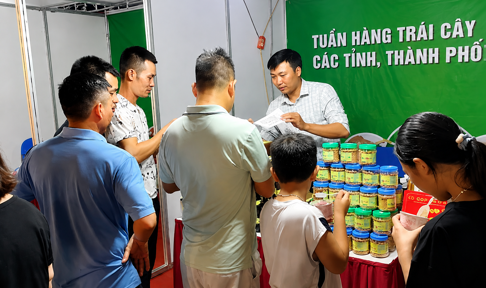 Mật ong Tuấn Minh giá trị thật cho người tiêu dùng Mật ong Tuấn Minh giá trị thật cho người tiêu dùng