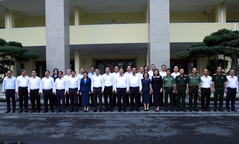 Thủ tướng: Đồng Nai cam kết kết quả cao hơn, Chính phủ sẽ ưu tiên nguồn lực từ năm 2027 Thủ tướng: Đồng Nai cam kết kết quả cao hơn, Chính phủ sẽ ưu tiên nguồn lực từ năm 2027
