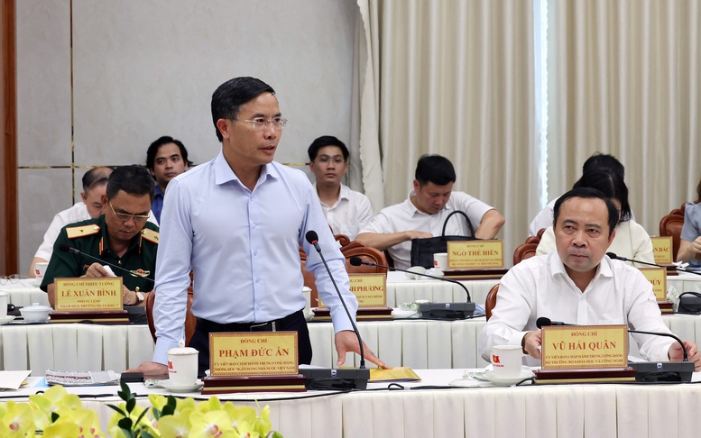 Thủ tướng: Đồng Nai cam kết kết quả cao hơn, Chính phủ sẽ ưu tiên nguồn lực từ năm 2027 Thủ tướng: Đồng Nai cam kết kết quả cao hơn, Chính phủ sẽ ưu tiên nguồn lực từ năm 2027