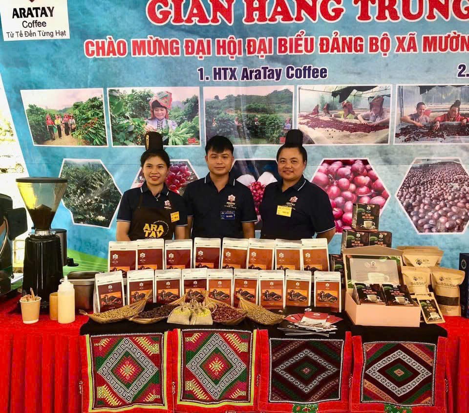 Ara - Tay Coffee - mang công nghệ đến bản cao Ara - Tay Coffee - mang công nghệ đến bản cao