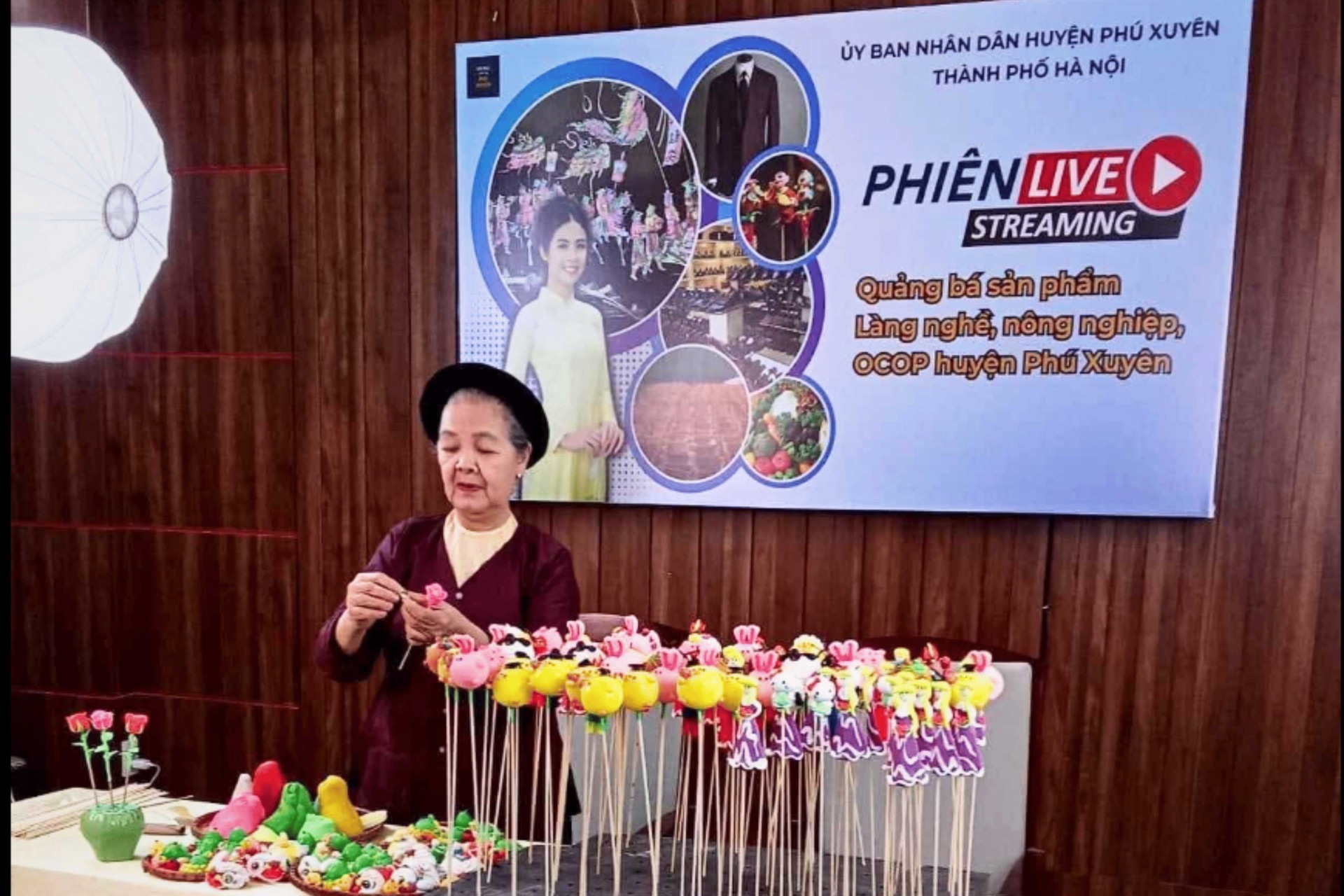 Nỗ lực “di cư” làng nghề Việt: Kỳ 2: Phá vỡ lối mòn tư duy thế hệ Nỗ lực “di cư” làng nghề Việt: Kỳ 2: Phá vỡ lối mòn tư duy thế hệ