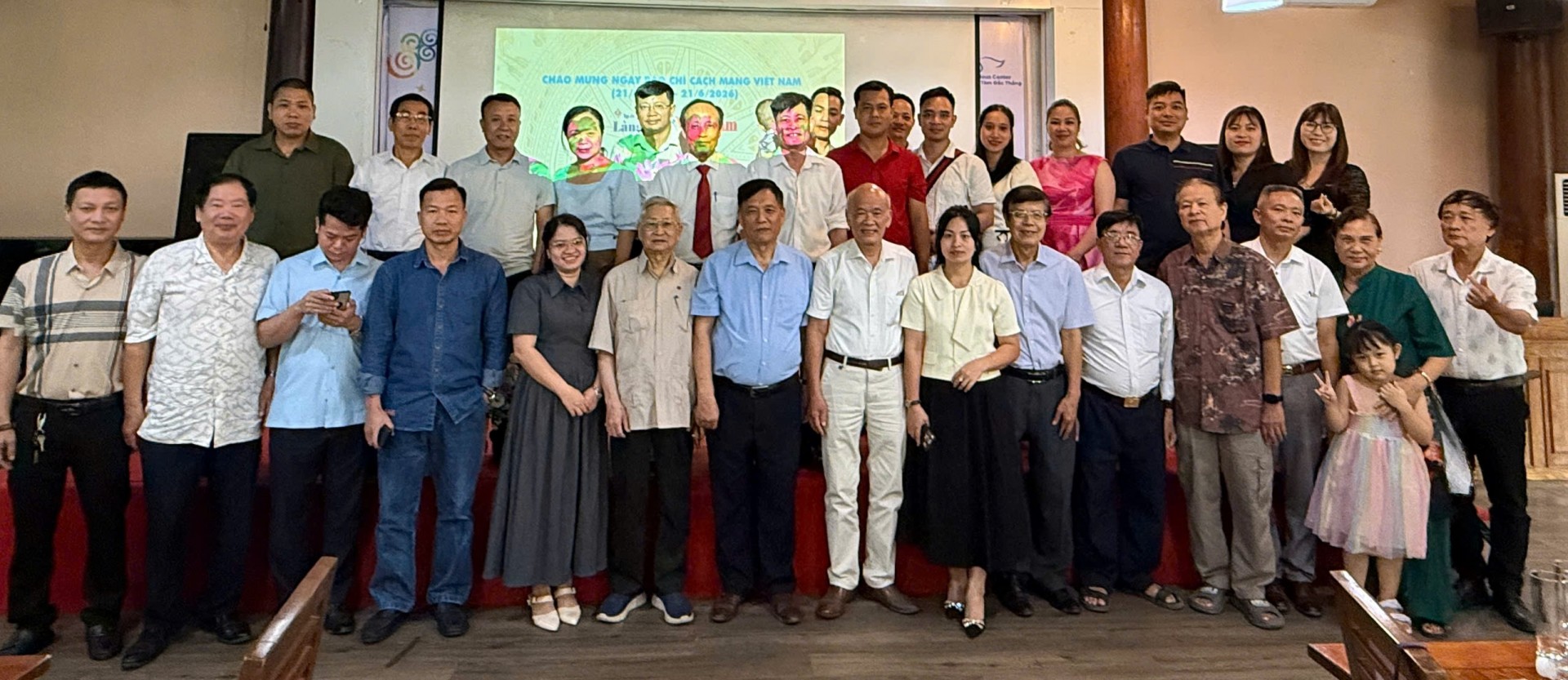 Tạp Chí Làng Nghề Việt Nam: Gặp mặt kỷ niệm 101 năm Ngày Báo chí Cách mạng Việt Nam và triển khai nhiệm vụ 6 tháng cuối năm