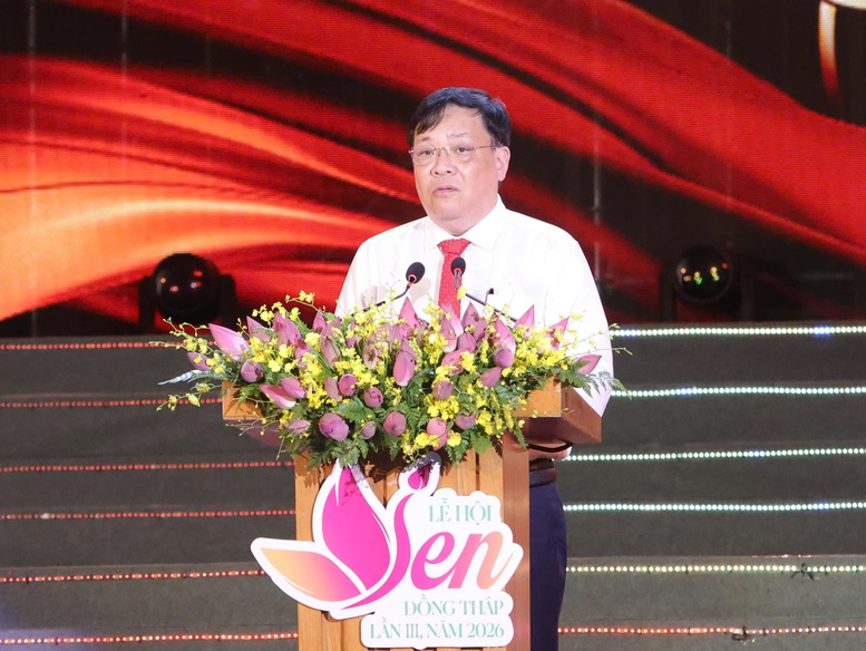 Từ Bến Ninh Kiều đến Đất Sen hồng: Chuỗi sự kiện văn hóa, du lịch hút khách mùa hè