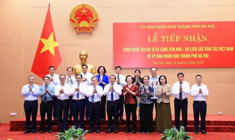 Hà Nội tiếp nhận quản lý Vườn Quốc gia Ba Vì và Làng Văn hóa - Du lịch các dân tộc Việt Nam