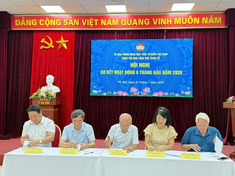 cum thi dua linh vuc kinh te doi moi phuong thuc nang cao hieu qua phong trao thi dua thuc day phat trien kinh te ben vung