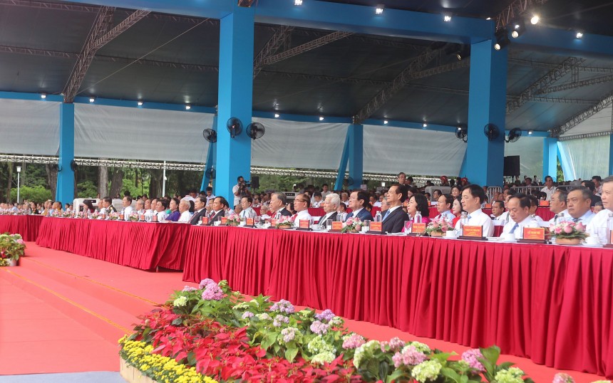 Lãnh đạo, nguyên Lãnh đạo Đảng, Nhà nước dự Lễ kỷ niệm. Ảnh: BTC Lãnh đạo, nguyên Lãnh đạo Đảng, Nhà nước dự Lễ kỷ niệm. Ảnh: BTC