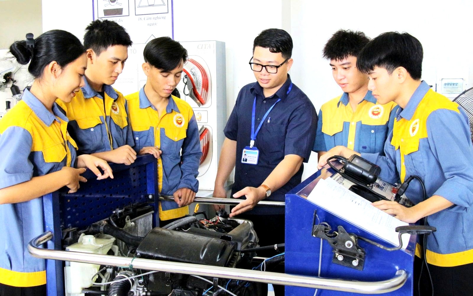 Chuyên gia, nghệ nhân dễ dàng tham gia dạy nghề nhờ quy định Chuyên gia, nghệ nhân dễ dàng tham gia dạy nghề nhờ quy định