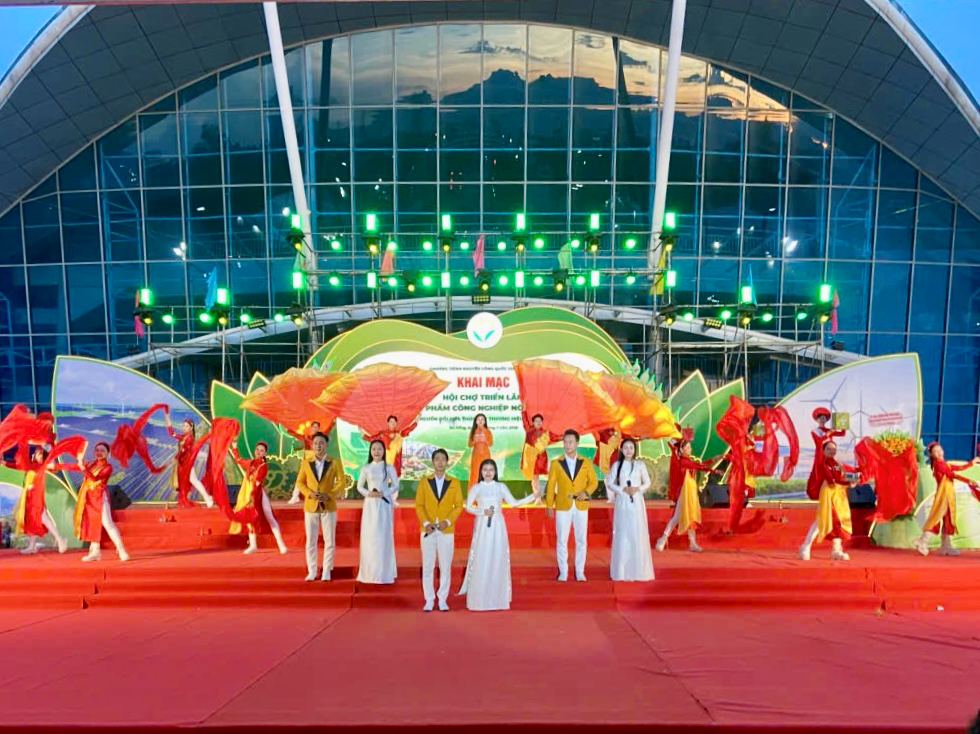 Hội chợ Triển lãm hàng công nghiệp nông thôn 2026: Khơi nguồn đổi mới, nâng tầm thương hiệu Việt Hội chợ Triển lãm hàng công nghiệp nông thôn 2026: Khơi nguồn đổi mới, nâng tầm thương hiệu Việt