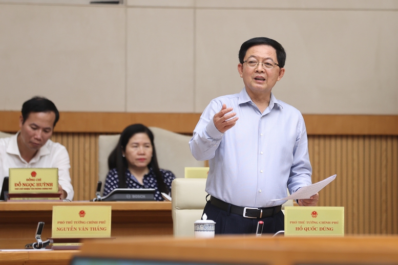 Thủ tướng: Thể chế phải tạo đột phá phát triển và thực thi phải hiệu quả, không trở thành 'điểm nghẽn của điểm nghẽn' Thủ tướng: Thể chế phải tạo đột phá phát triển và thực thi phải hiệu quả, không trở thành 'điểm nghẽn của điểm nghẽn'