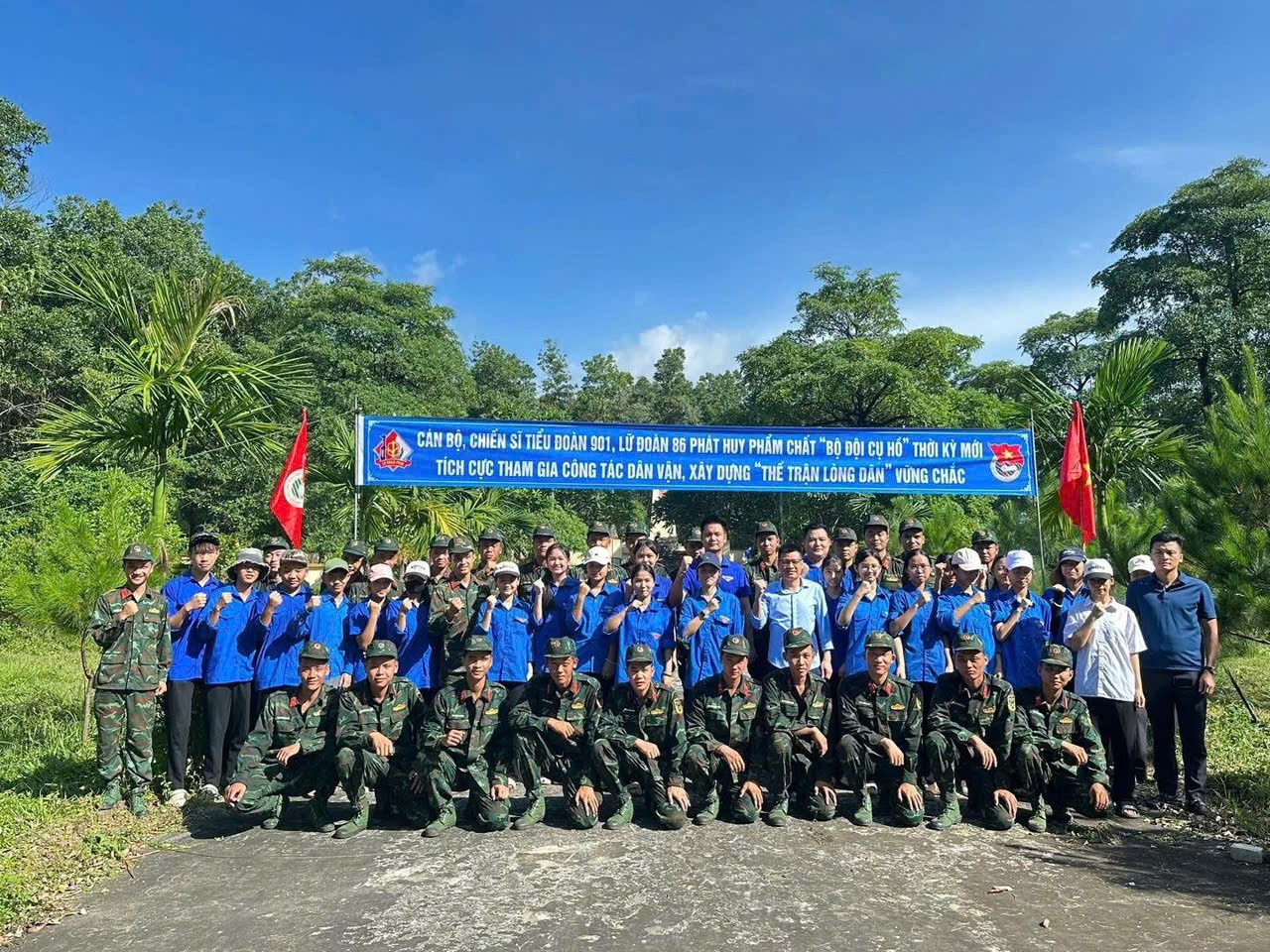 Tuổi trẻ Trung Giã – Tiên phong, tình nguyện, trách nhiệm vì cộng đồng! Tuổi trẻ Trung Giã – Tiên phong, tình nguyện, trách nhiệm vì cộng đồng!