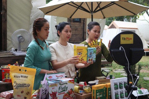 doi quang cao lay chuyen that duong tat de ocop xay niem tin