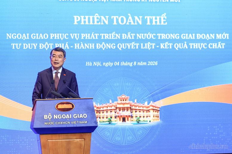 Thủ tướng Lê Minh Hưng: Biến sức ép bên ngoài thành dư địa phát triển mới Thủ tướng Lê Minh Hưng: Biến sức ép bên ngoài thành dư địa phát triển mới
