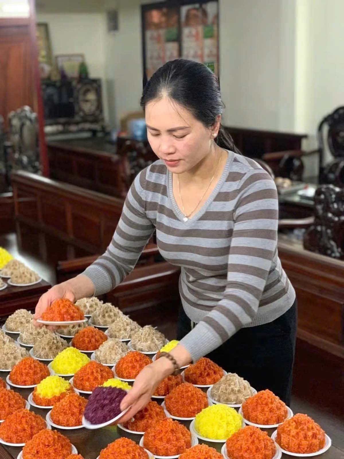 Sinh viên tham gia Sinh viên tham gia