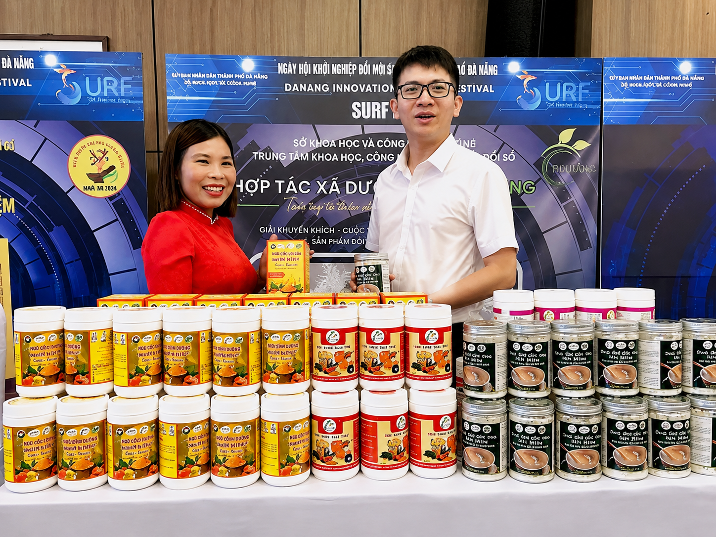 Hội chợ ưu tiên sản phẩm công nghiệp nông thôn tiêu biểu, đặc sản địa phương đã được bảo hộ sở hữu trí tuệ, sản phẩm làng nghề truyền thống... Ảnh minh họa.