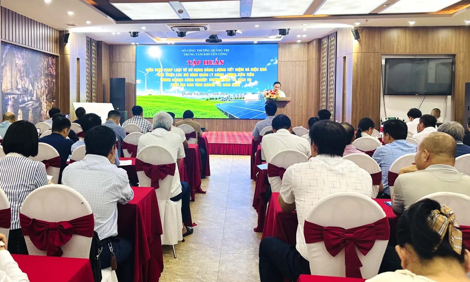 Các đại biểu tham dự hội nghị . Ảnh : Bảo Nhi Các đại biểu tham dự hội nghị . Ảnh : Bảo Nhi
