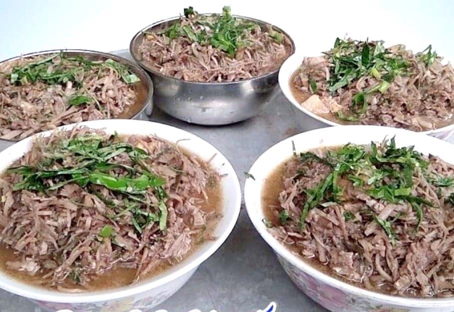 Nhớ canh củ chuối nấu suông